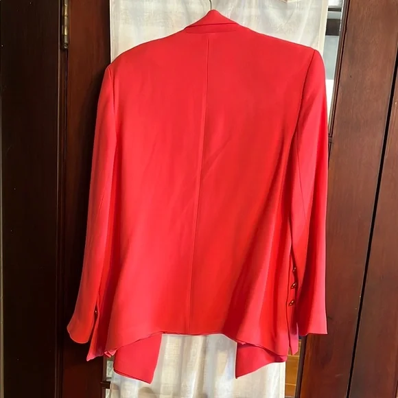 Escada Women's Pink/Peach Blazer | Menswear Look for Spring - Picture 4 of 4